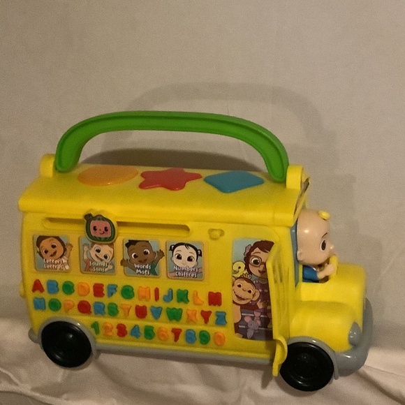 Retired 2021 Cocomelon musical educational bus toy - Picture 1 of 5